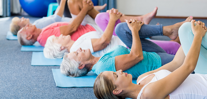 6benefitsofyogaforseniors2